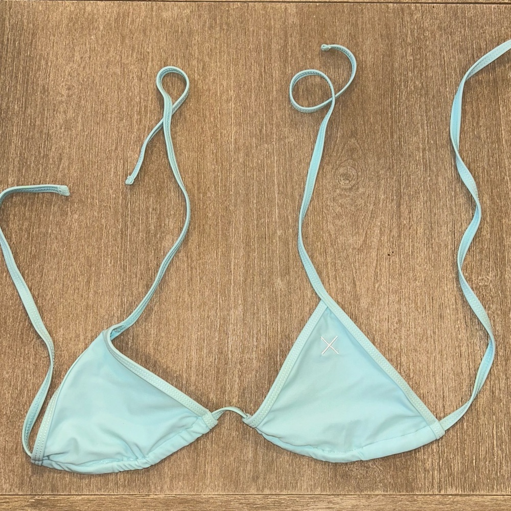 Boutine LA Off Blue Bikini Top II